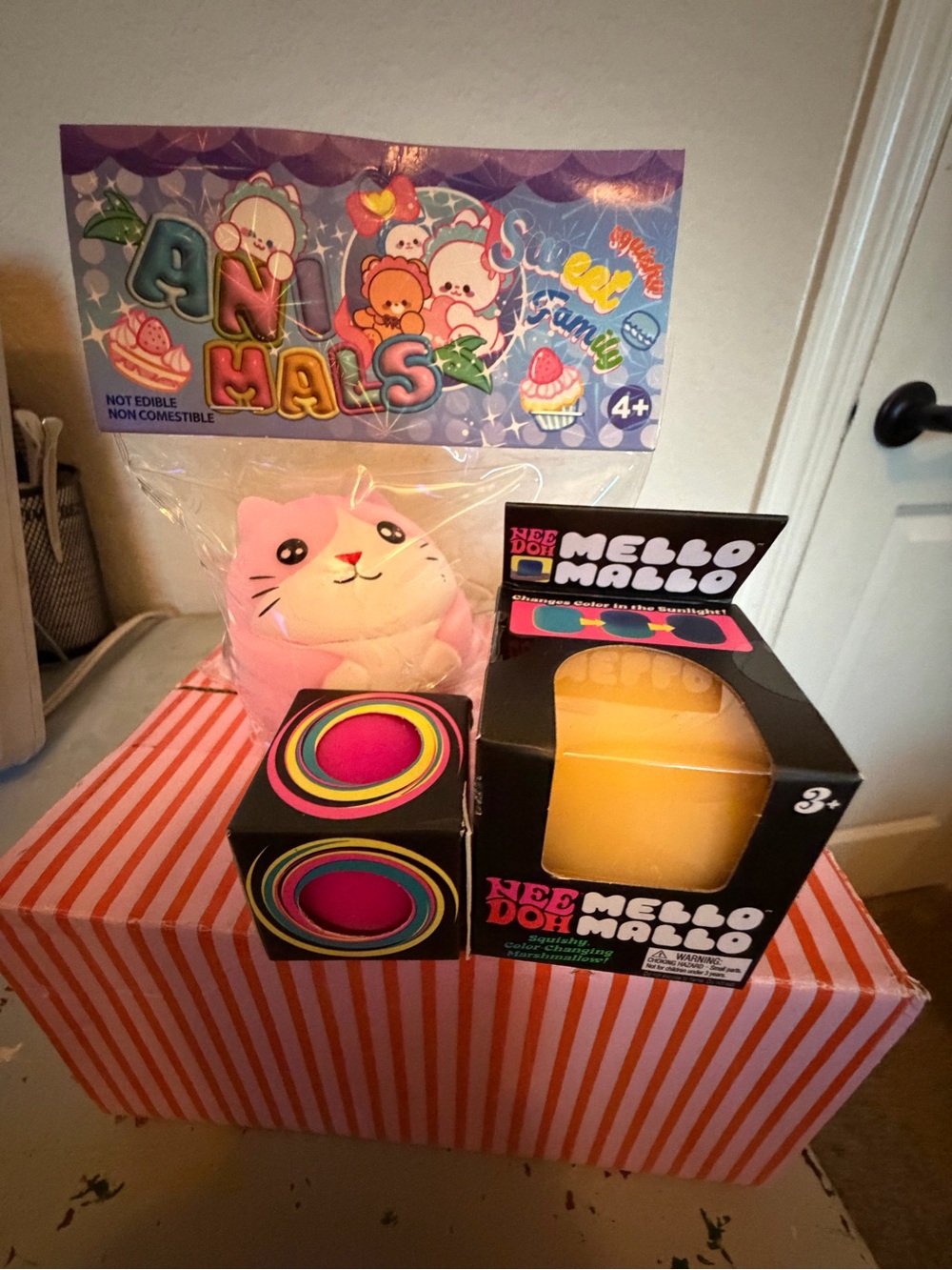 🩷💛🩷NEEDOH PINK TWIRL GROOVY GLOB, YELLOW MELLO MALLO & PINK SQUISHY CAT!!🩷💛🩷